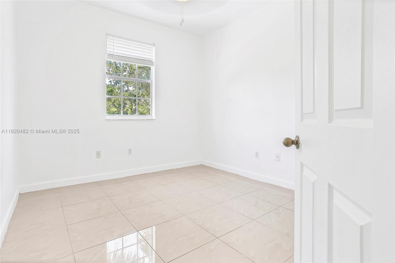 22569 SW 89th Pl, Cutler Bay, Florida image 17
