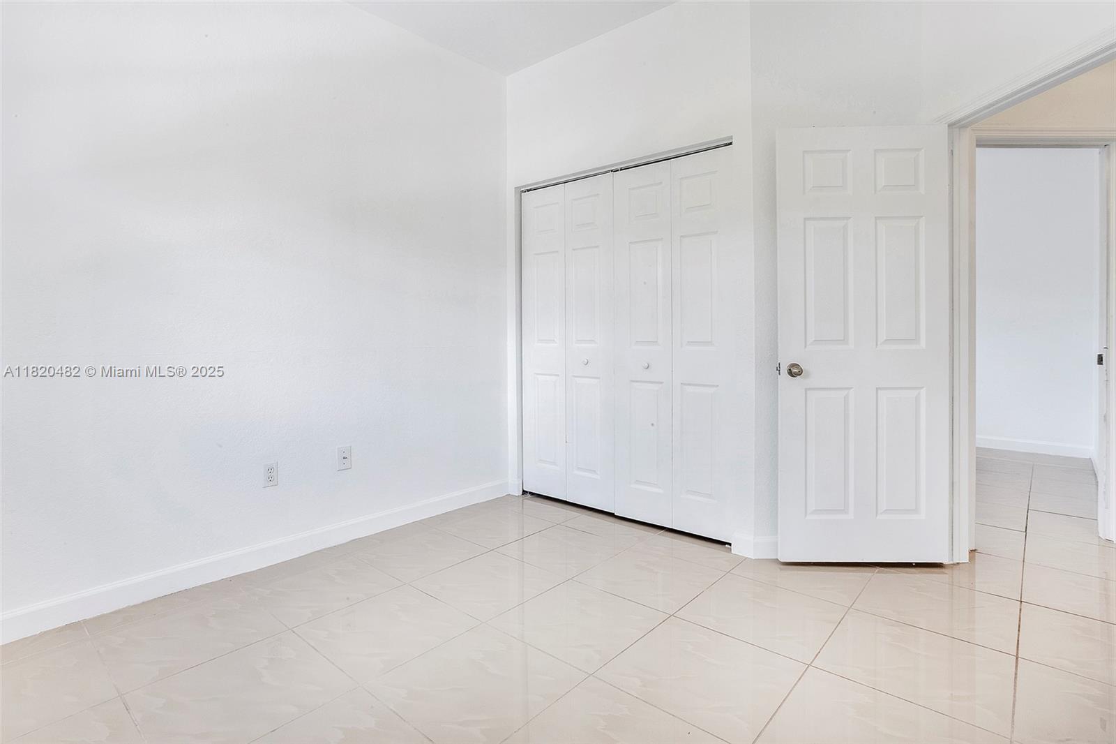 22569 SW 89th Pl, Cutler Bay, Florida image 18