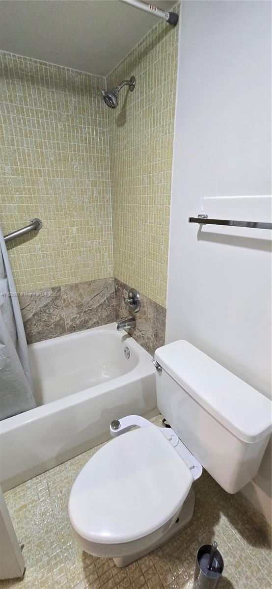 20291 NE 30th Ave #PH20, Aventura, Florida image 31