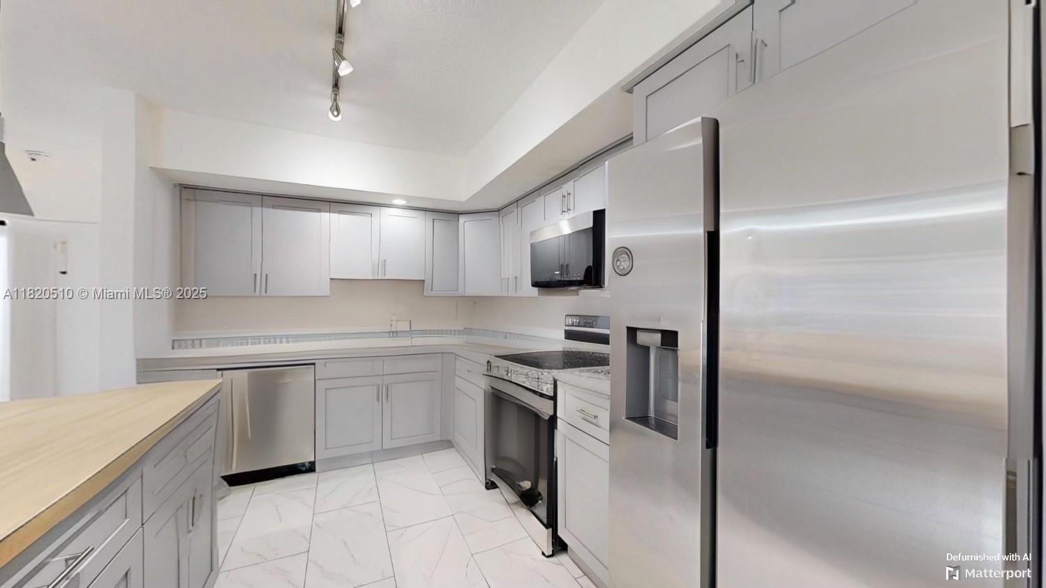 220 SW 8th Ave, Hallandale Beach, Florida image 5