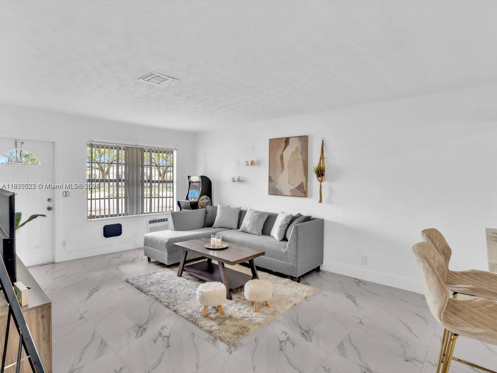Property photo # 8