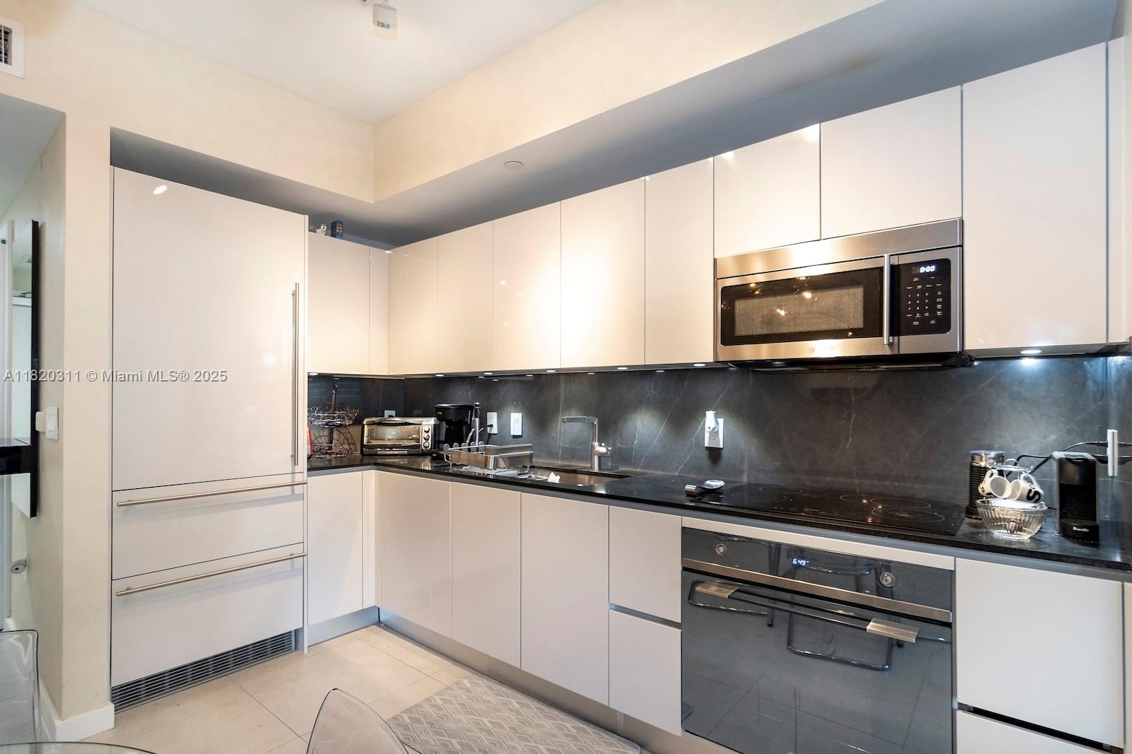 Property photo # 9
