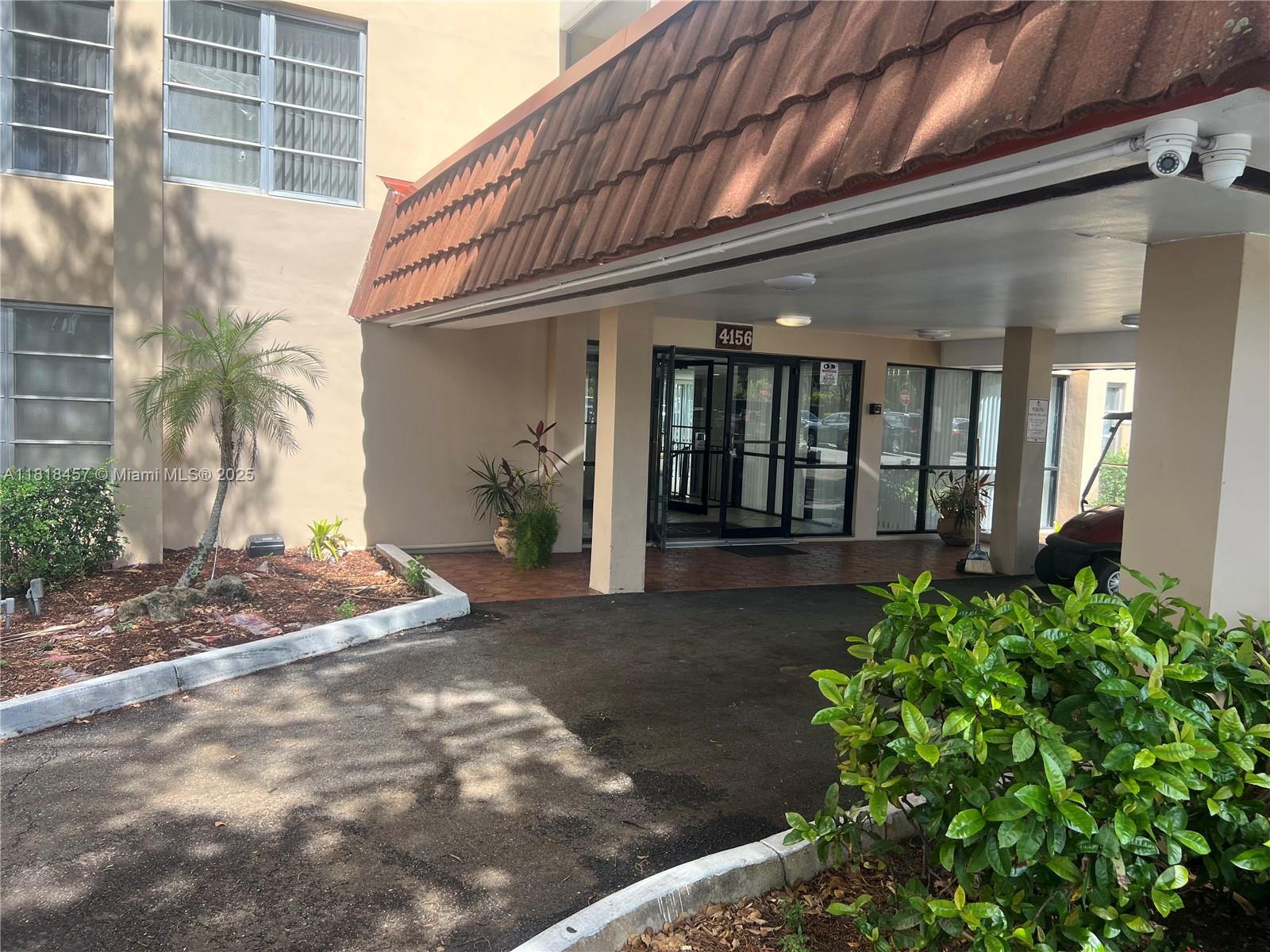 4156 Inverrary Dr #309, Lauderhill, Florida image 3