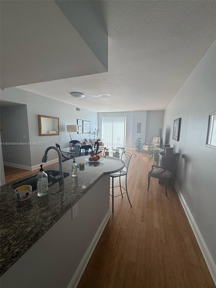 7280 SW 89th St #D501, Miami, Florida image 1