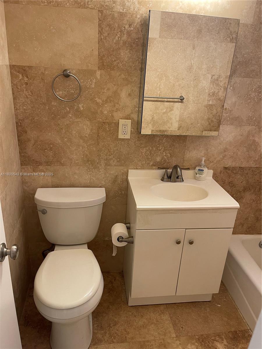 2160 Bay Dr #3, Miami Beach, Florida image 20