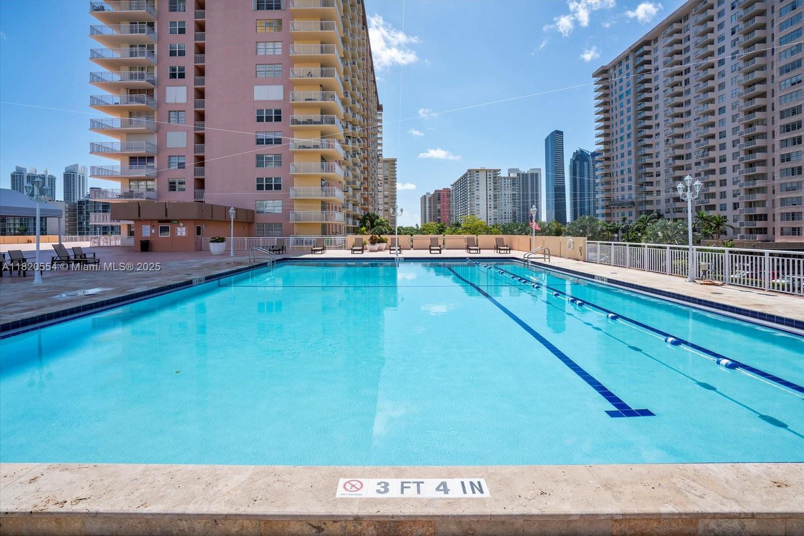 251 174th St #2111, Sunny Isles Beach, Florida image 24