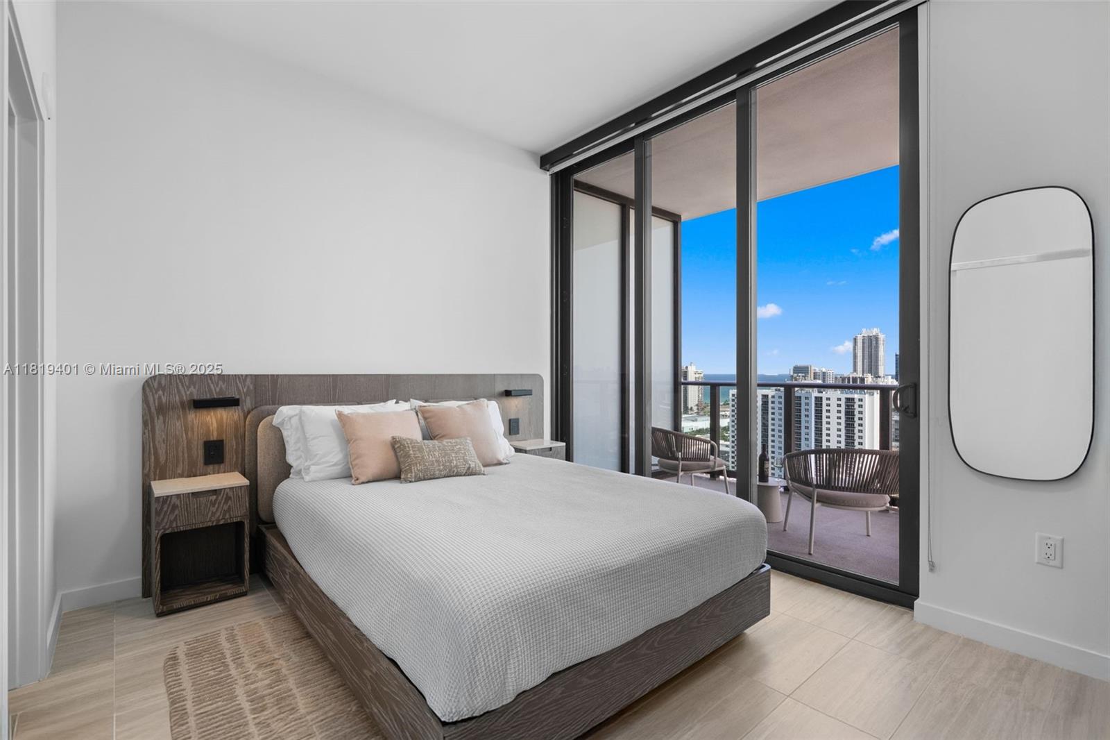 580 72nd St #1908, Miami Beach, Florida image 12