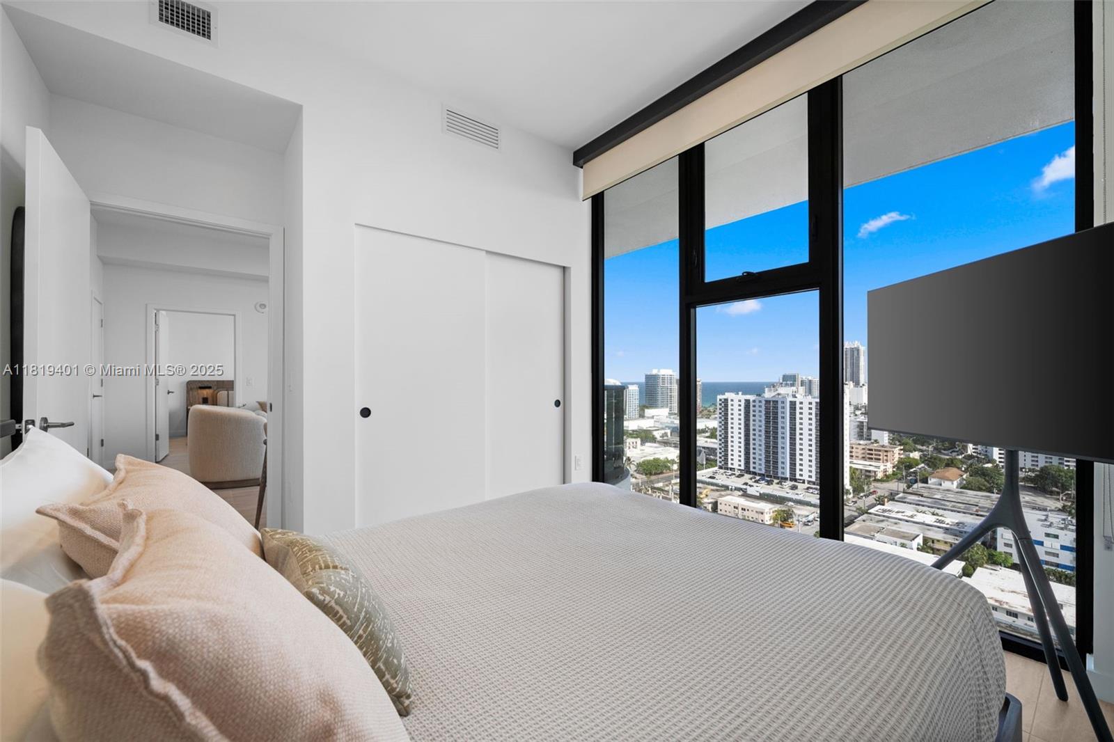 580 72nd St #1908, Miami Beach, Florida image 20