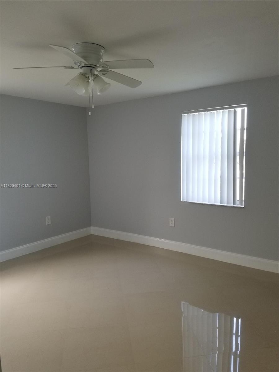 1016 NE 4 Avenue, Homestead, Florida image 4