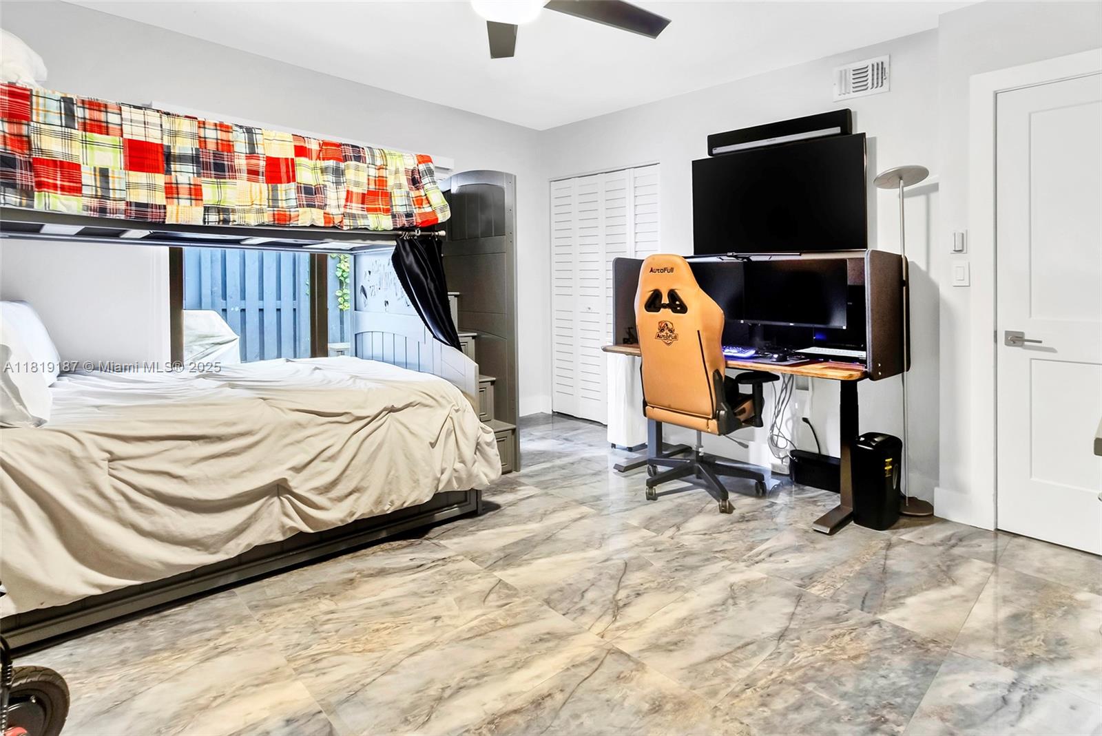 16039 Fairway Ln #113, Weston, Florida image 22