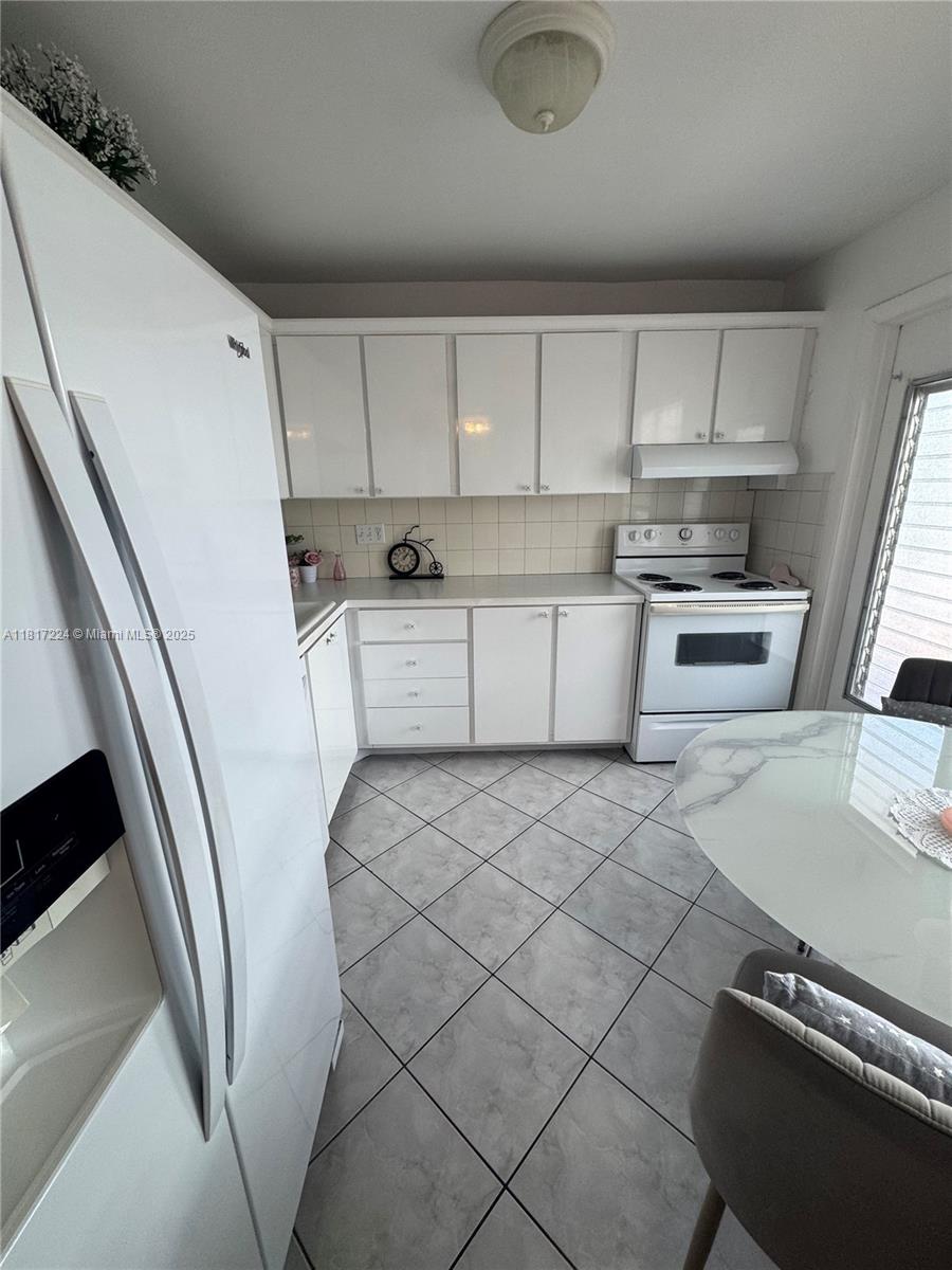 4270 NW 40th St #313, Lauderdale Lakes, Florida image 5