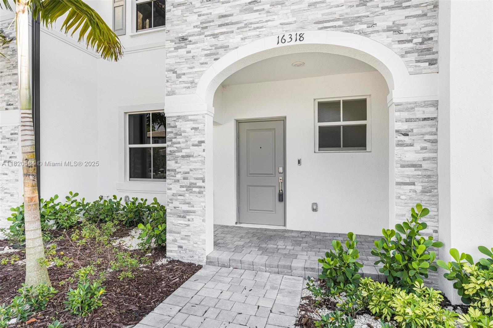 16318 SW 291st St, Homestead, Florida image 2