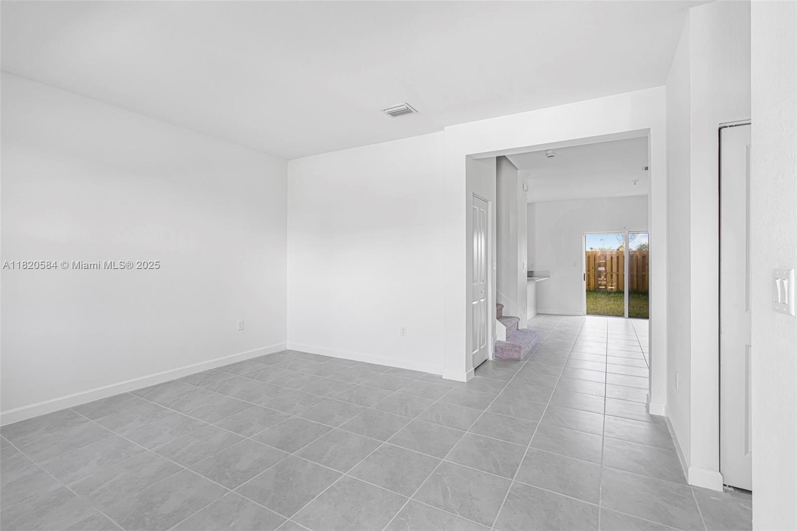 16318 SW 291st St, Homestead, Florida image 3