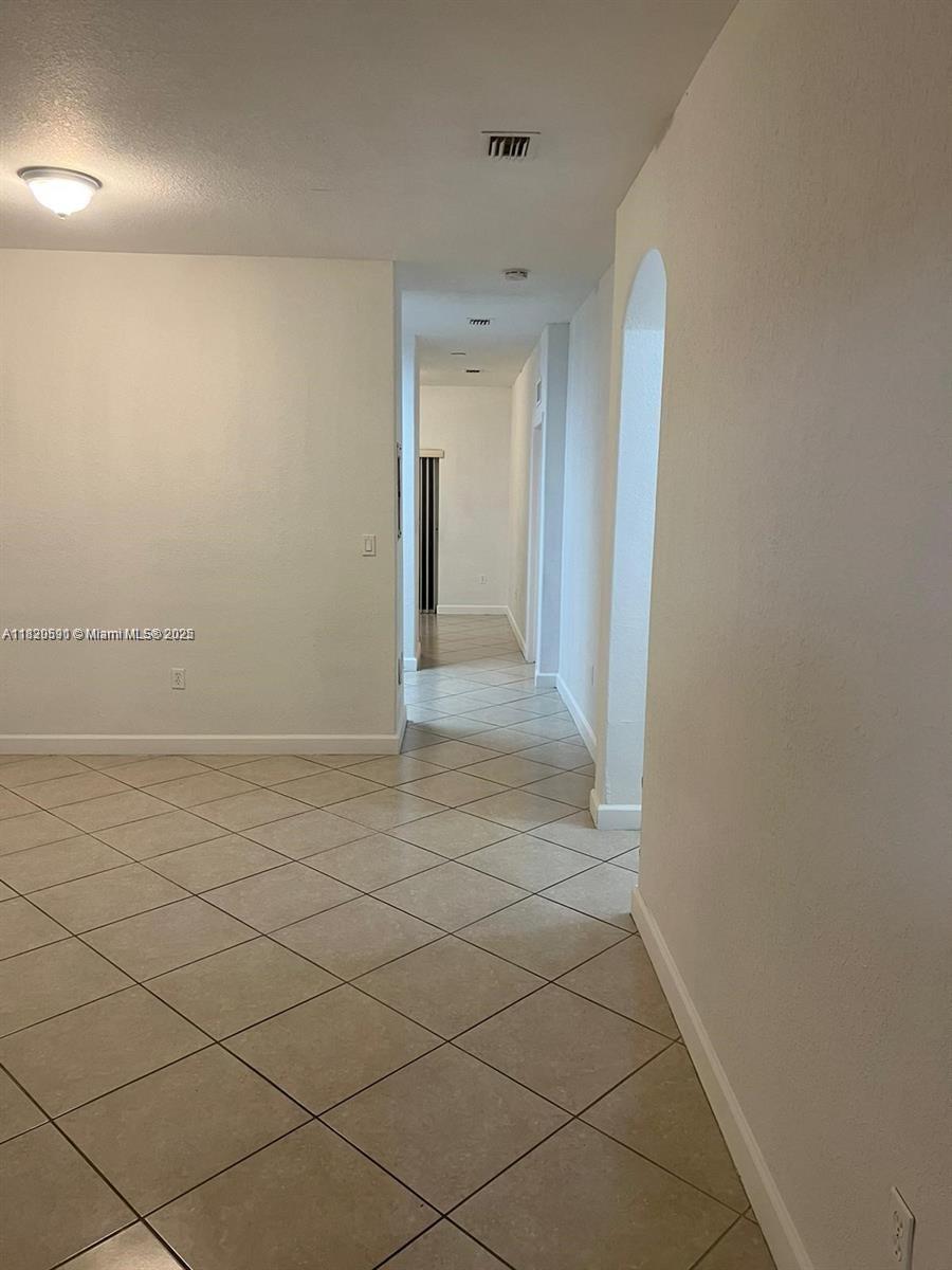 2758 SE 17th Ave #102, Homestead, Florida image 7