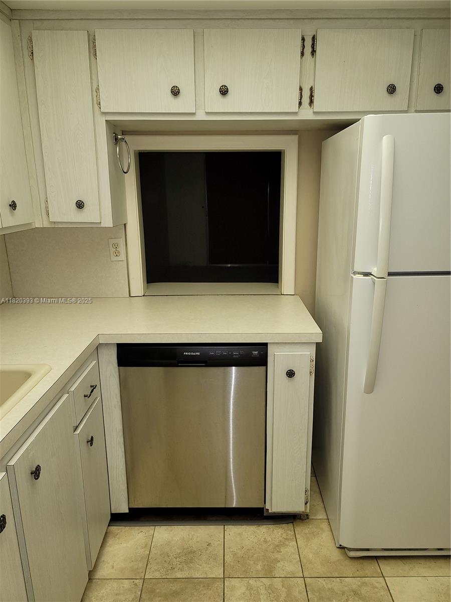 5800 Margate Blvd #814-8, Margate, Florida image 17