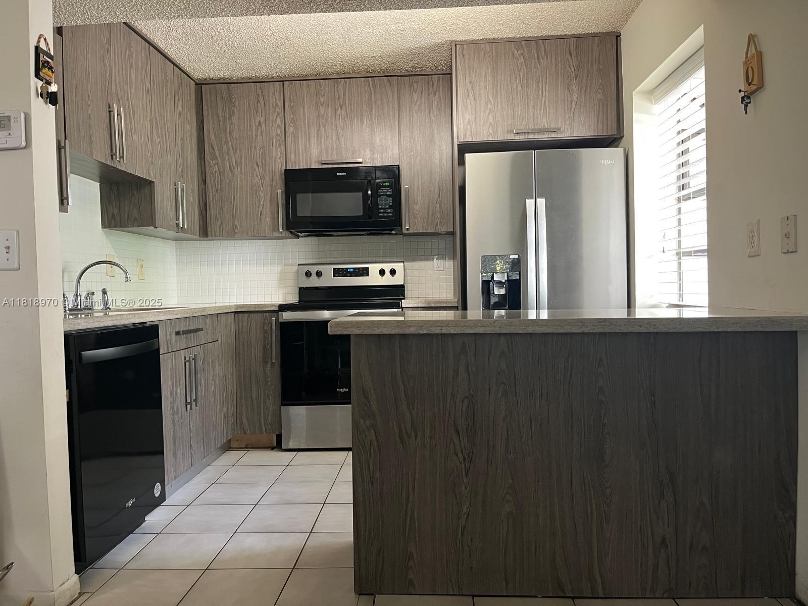 Property photo # 0