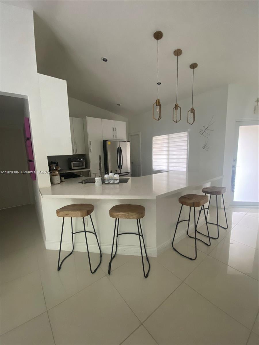 10090 NW 57th St, Doral, Florida image 11