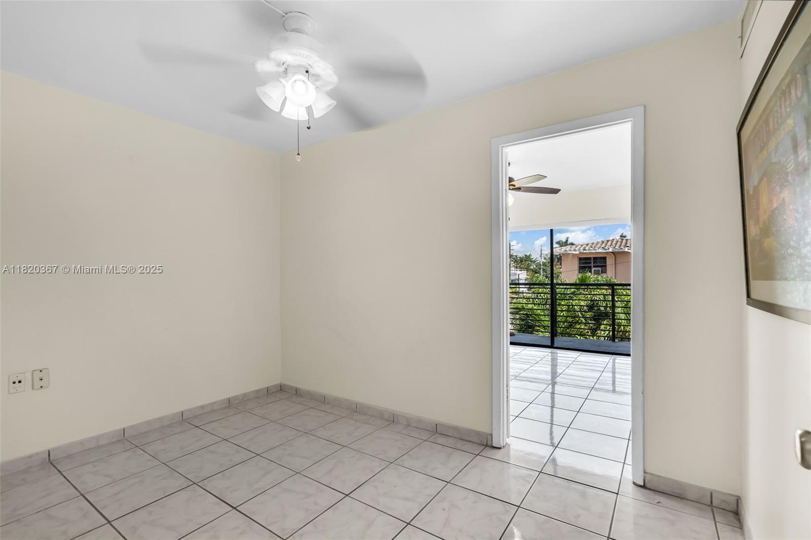 7801 Abbott Ave #307, Miami Beach, Florida image 11
