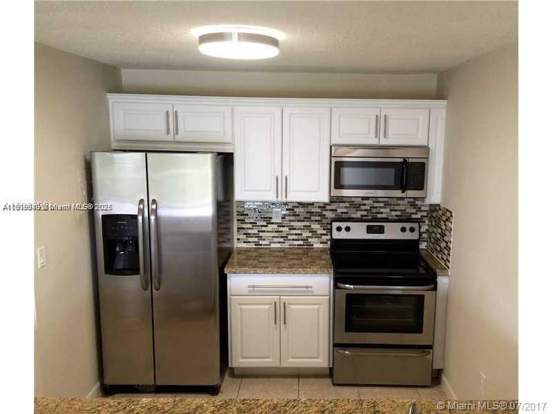 555 NE 123rd St #314-B, North Miami, Florida image 6