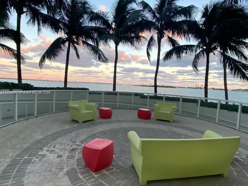 665 NE 25th St #1102, Miami, Florida image 18