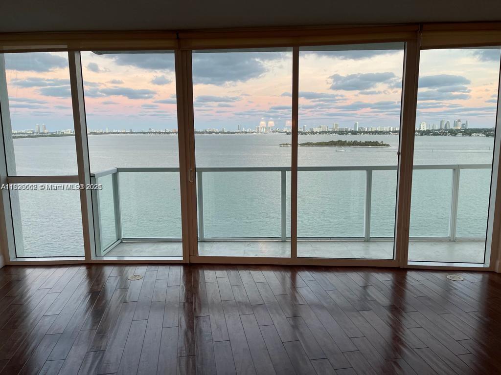 665 NE 25th St #1102, Miami, Florida image 3