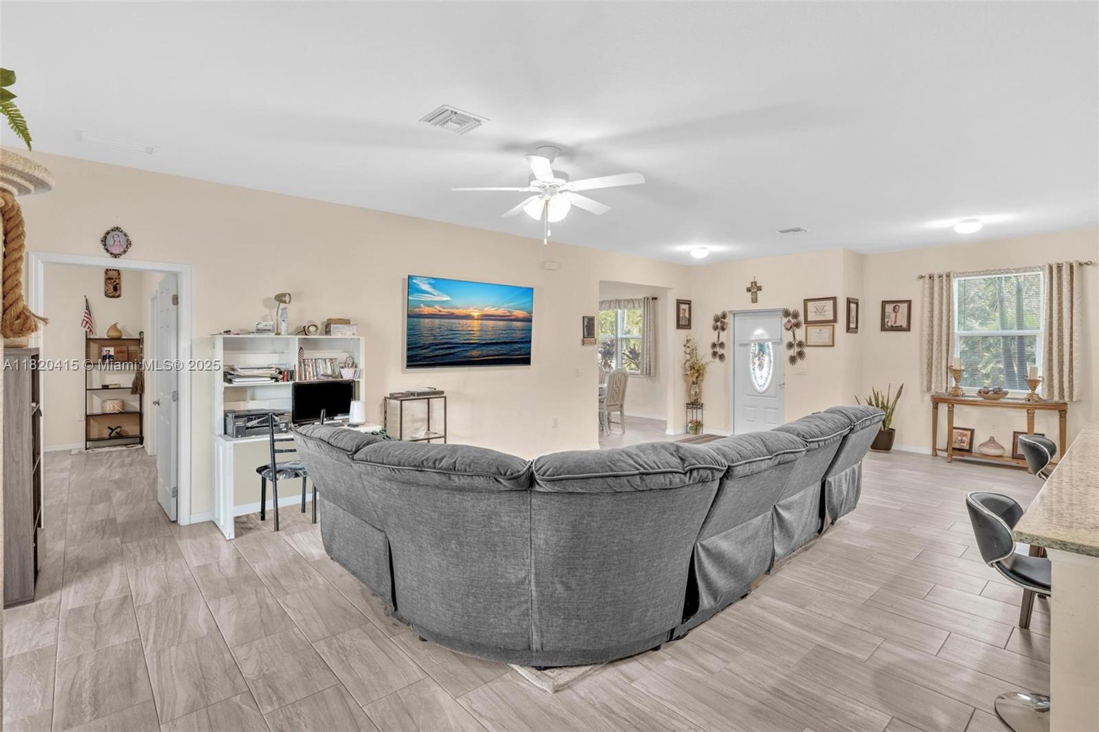 6027 Acorn, La Belle, Florida image 11