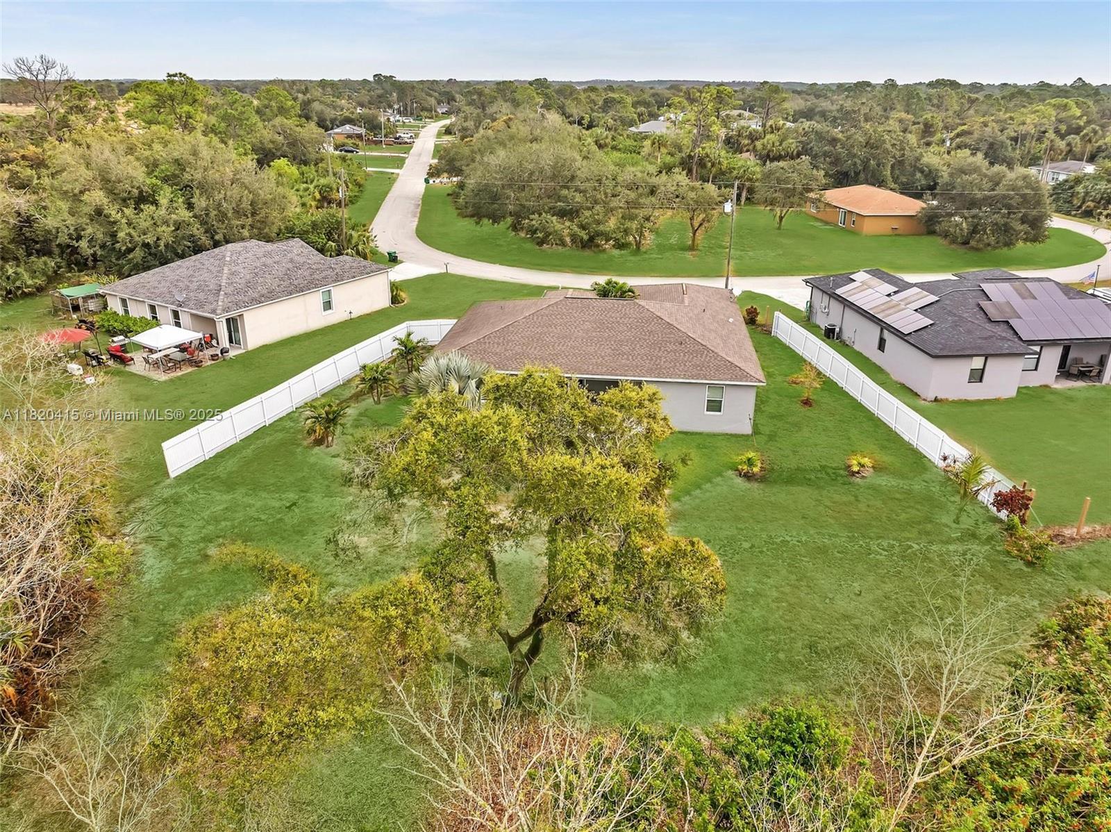 6027 Acorn, La Belle, Florida image 22