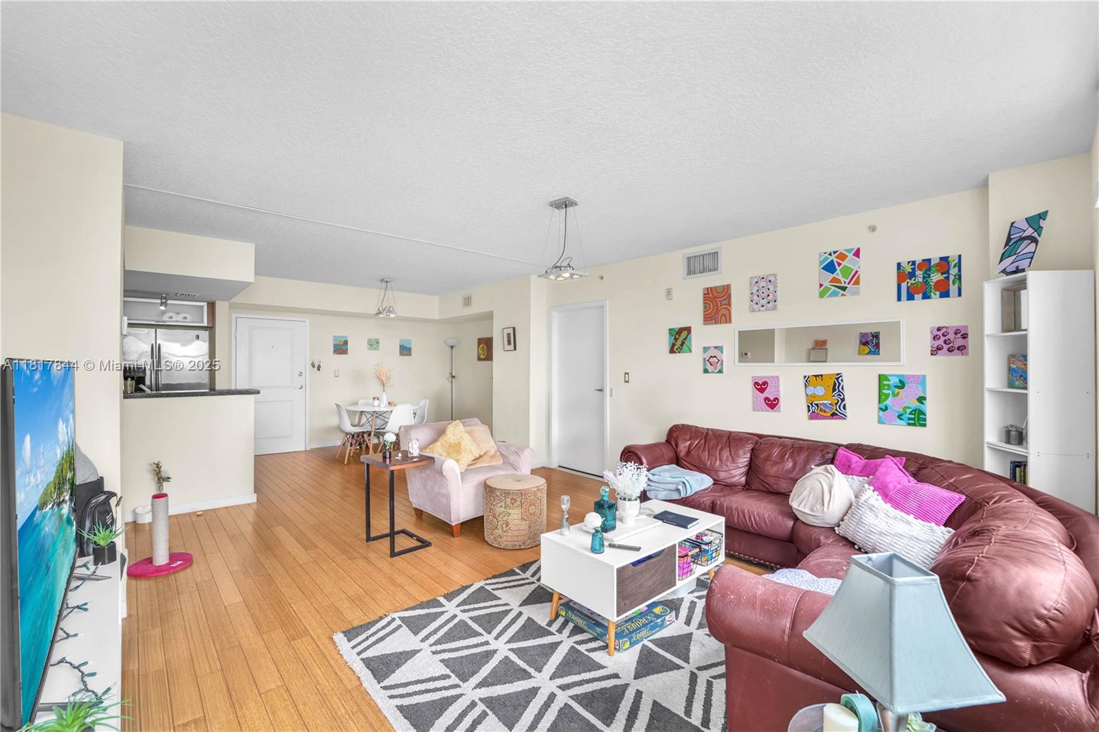 1555 N Treasure Dr #304, North Bay Village, Florida image 12