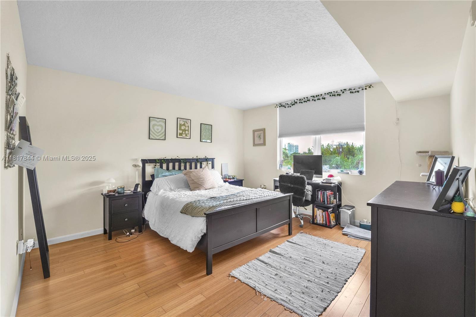 1555 N Treasure Dr #304, North Bay Village, Florida image 15