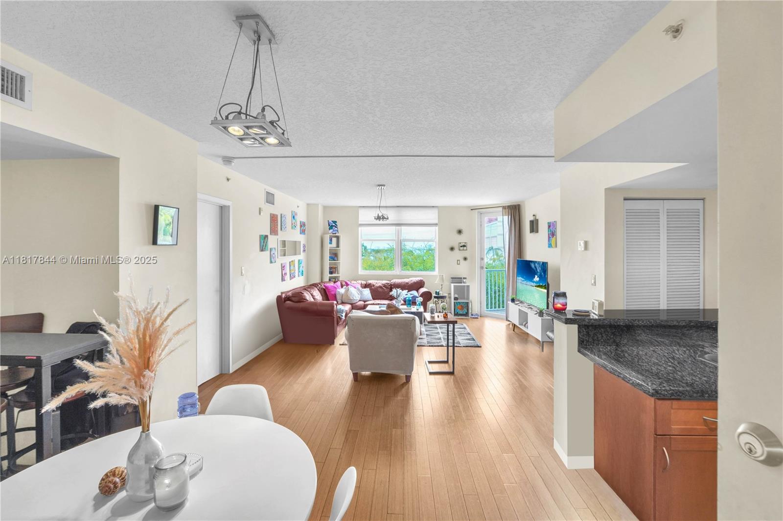 1555 N Treasure Dr #304, North Bay Village, Florida image 4