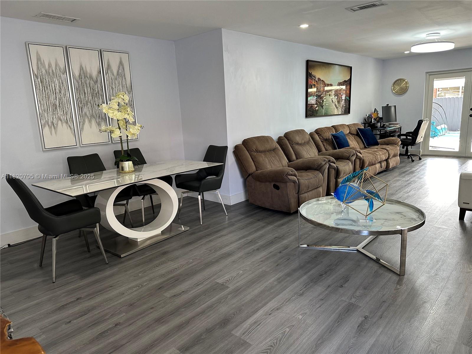 Property photo # 7