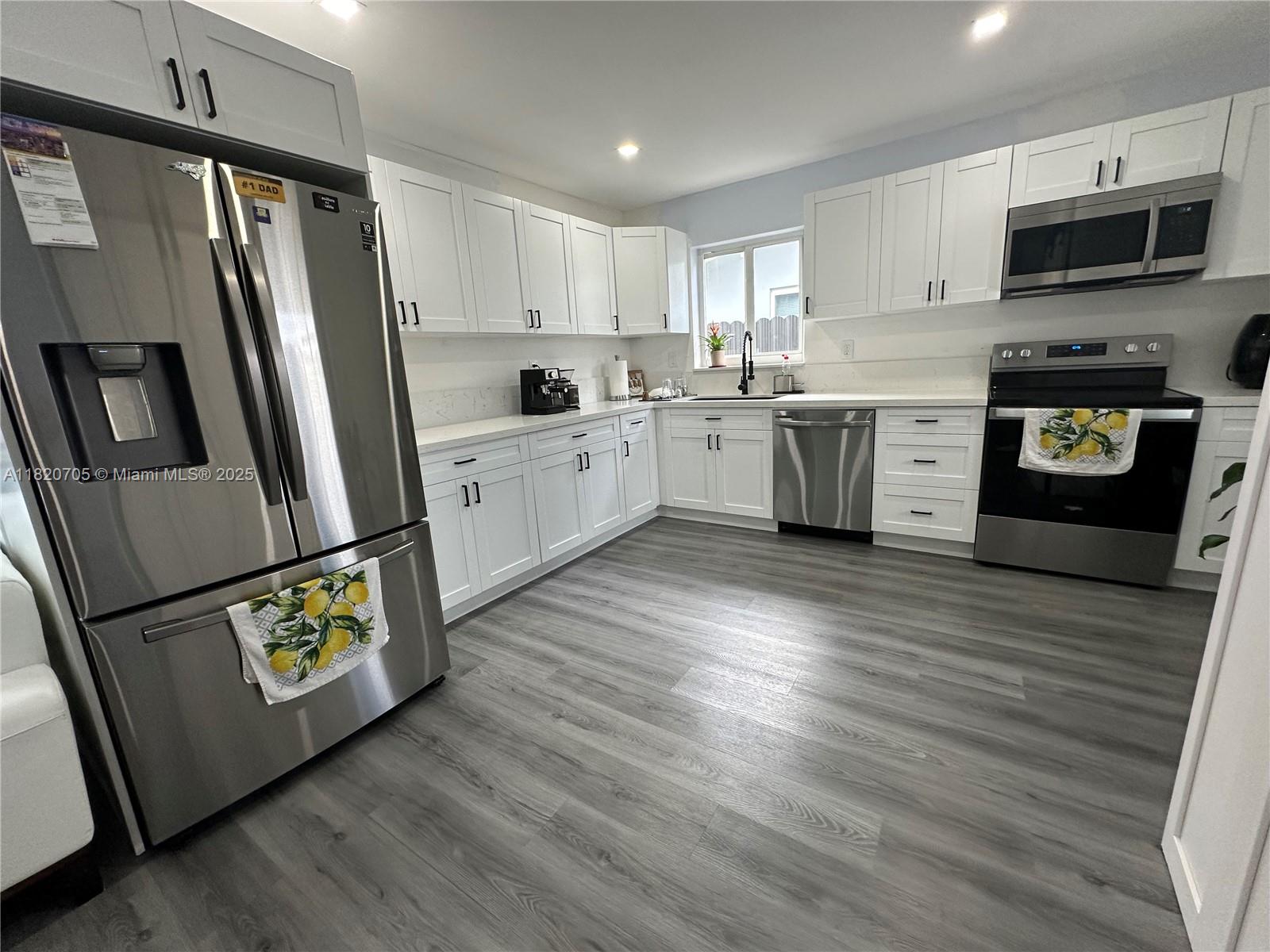 Property photo # 3