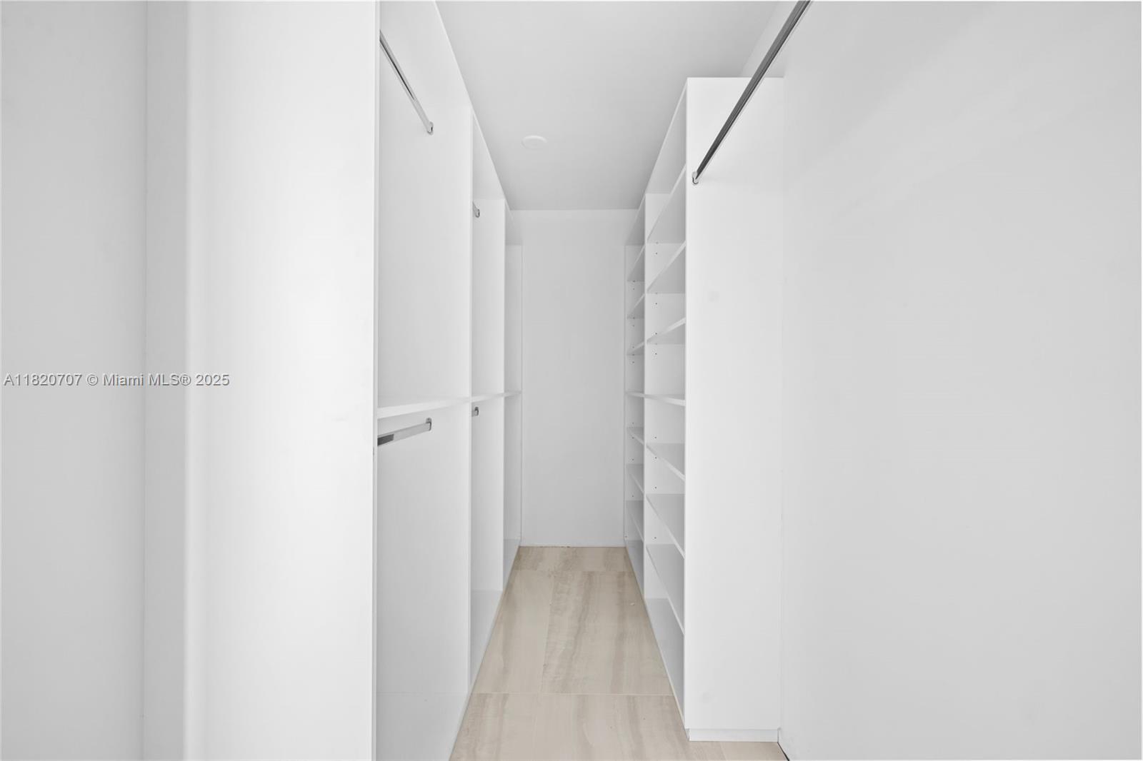 230 174th St #1119, Sunny Isles Beach, Florida image 31