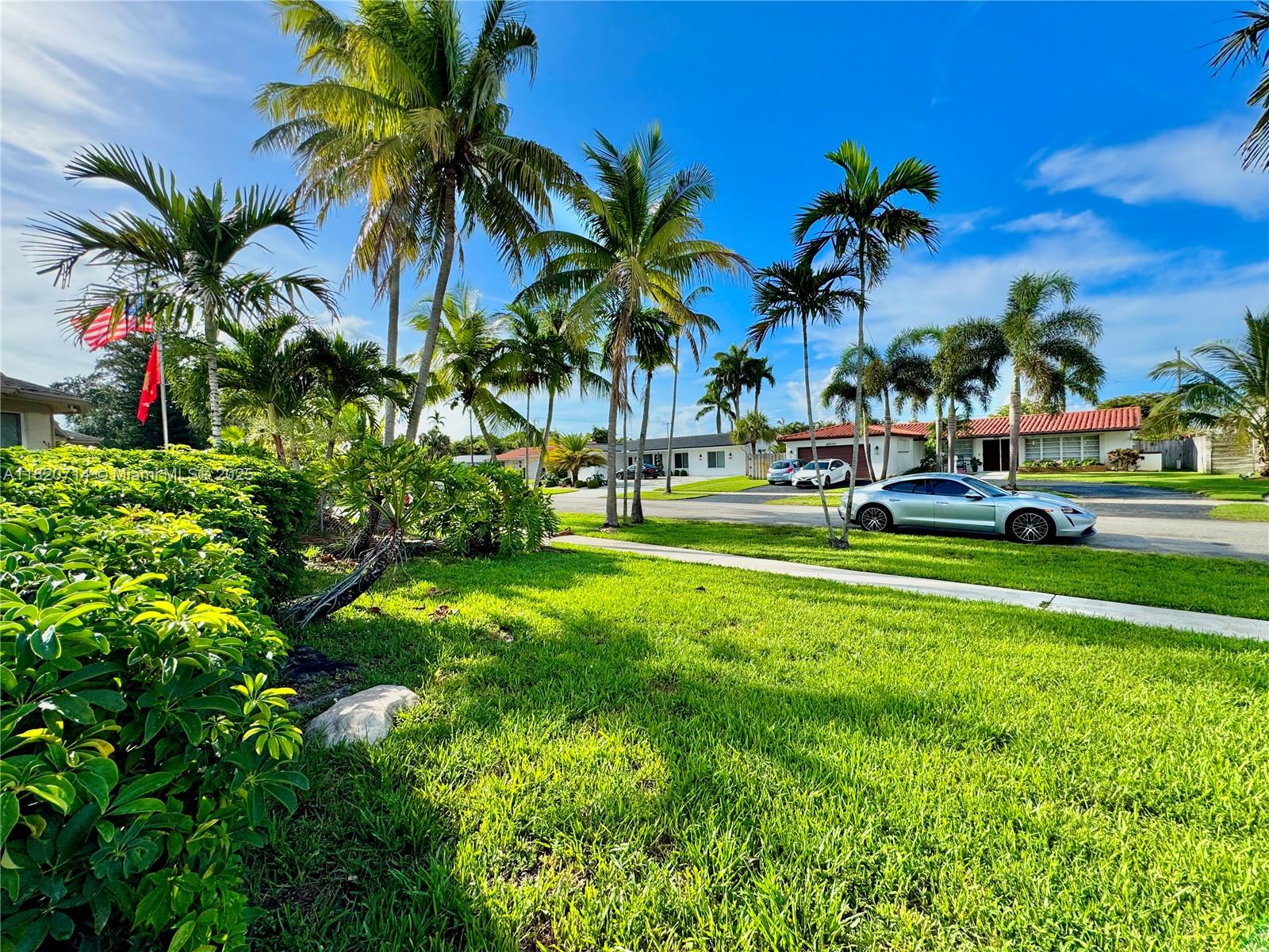 4905 Harrison St, Hollywood, Florida image 34
