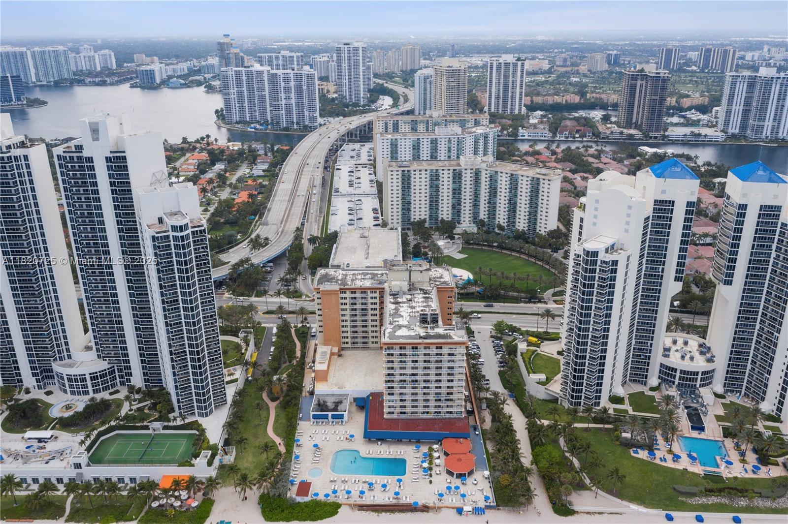 19201 Collins Ave #1101, Sunny Isles Beach, Florida image 4