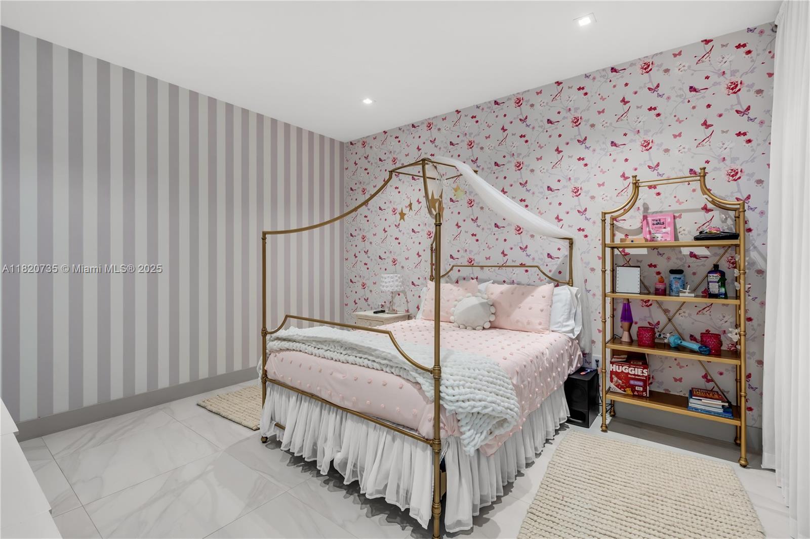 10530 NW 67th Ter, Doral, Florida image 24
