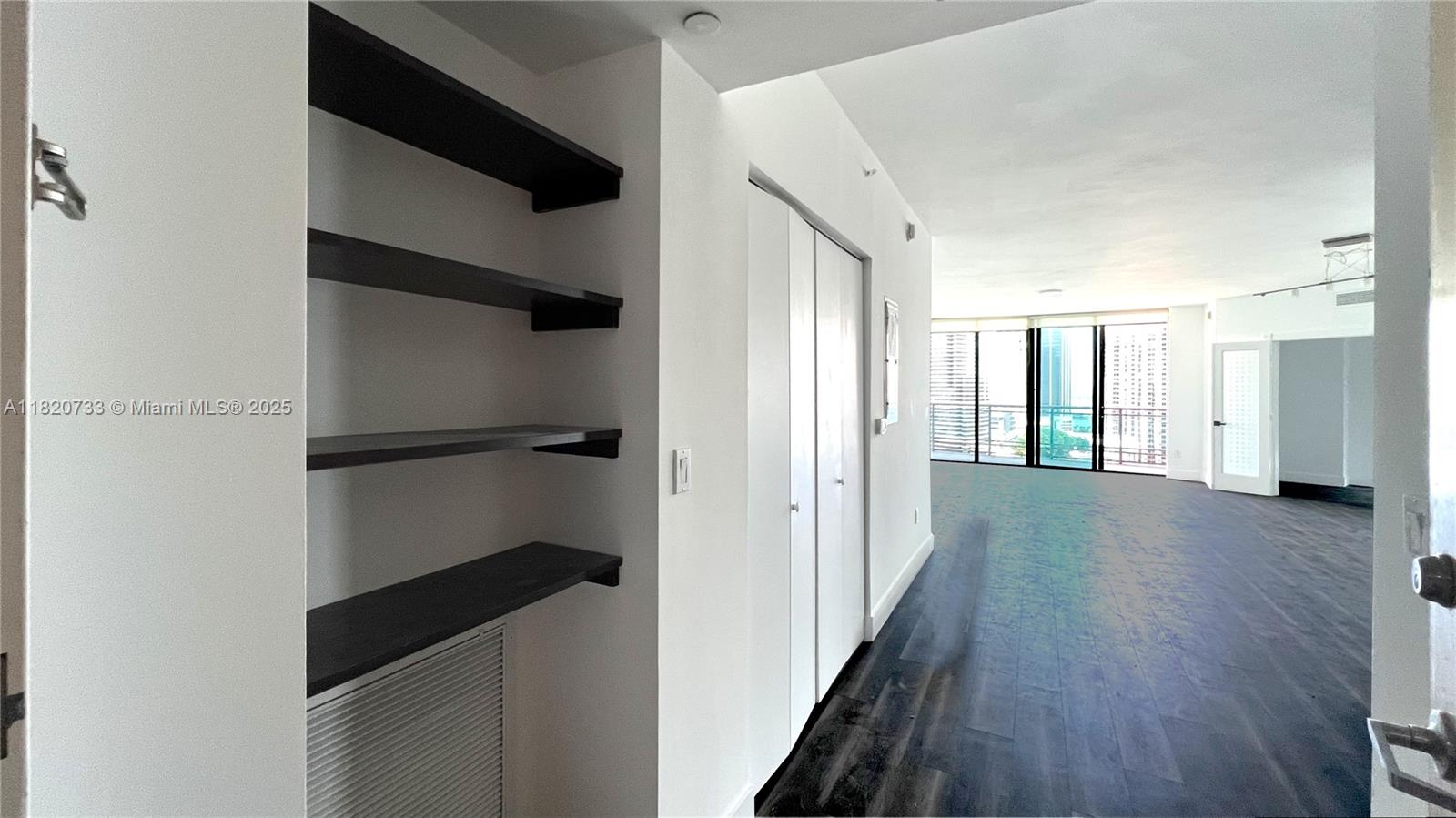 Property photo # 0