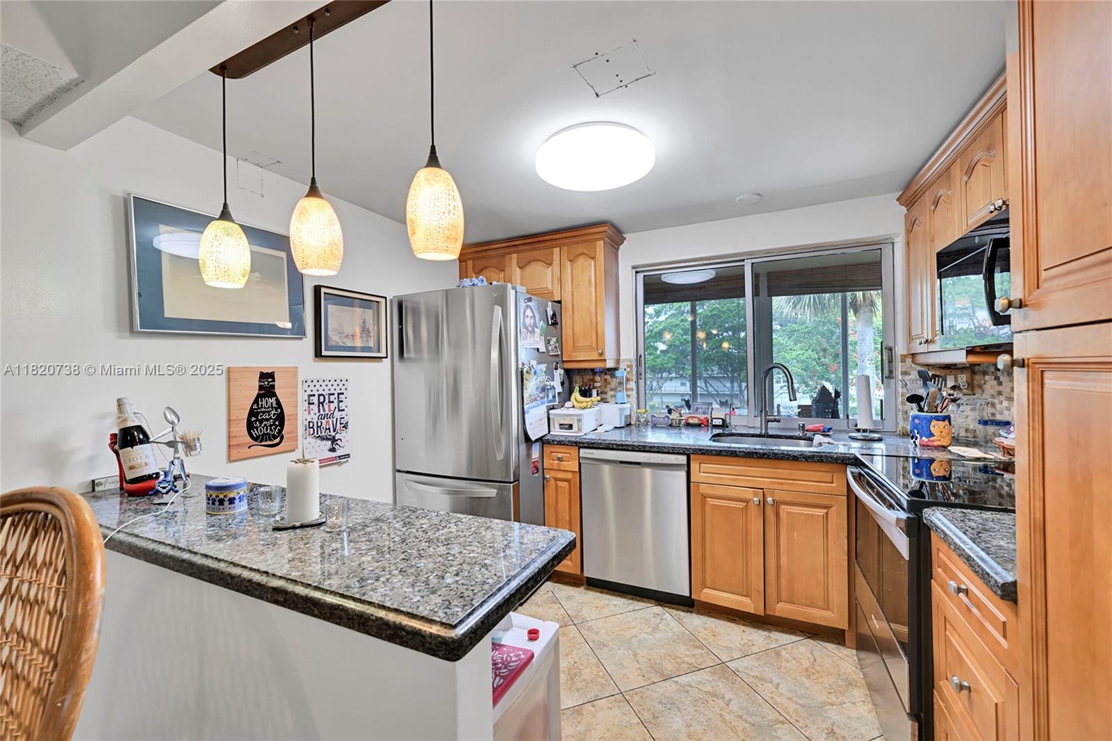 9401 Lime Bay Blvd #303, Tamarac, Florida image 16