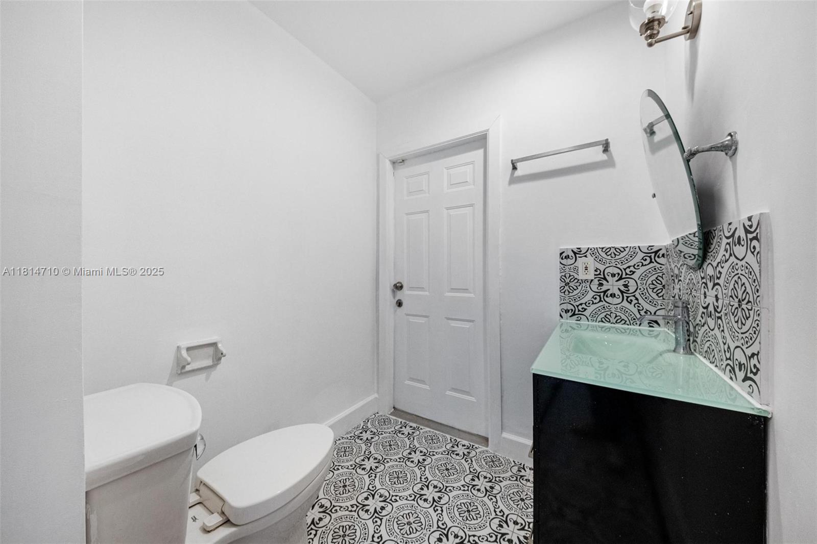 9221 SW 167th Ter, Palmetto Bay, Florida image 24