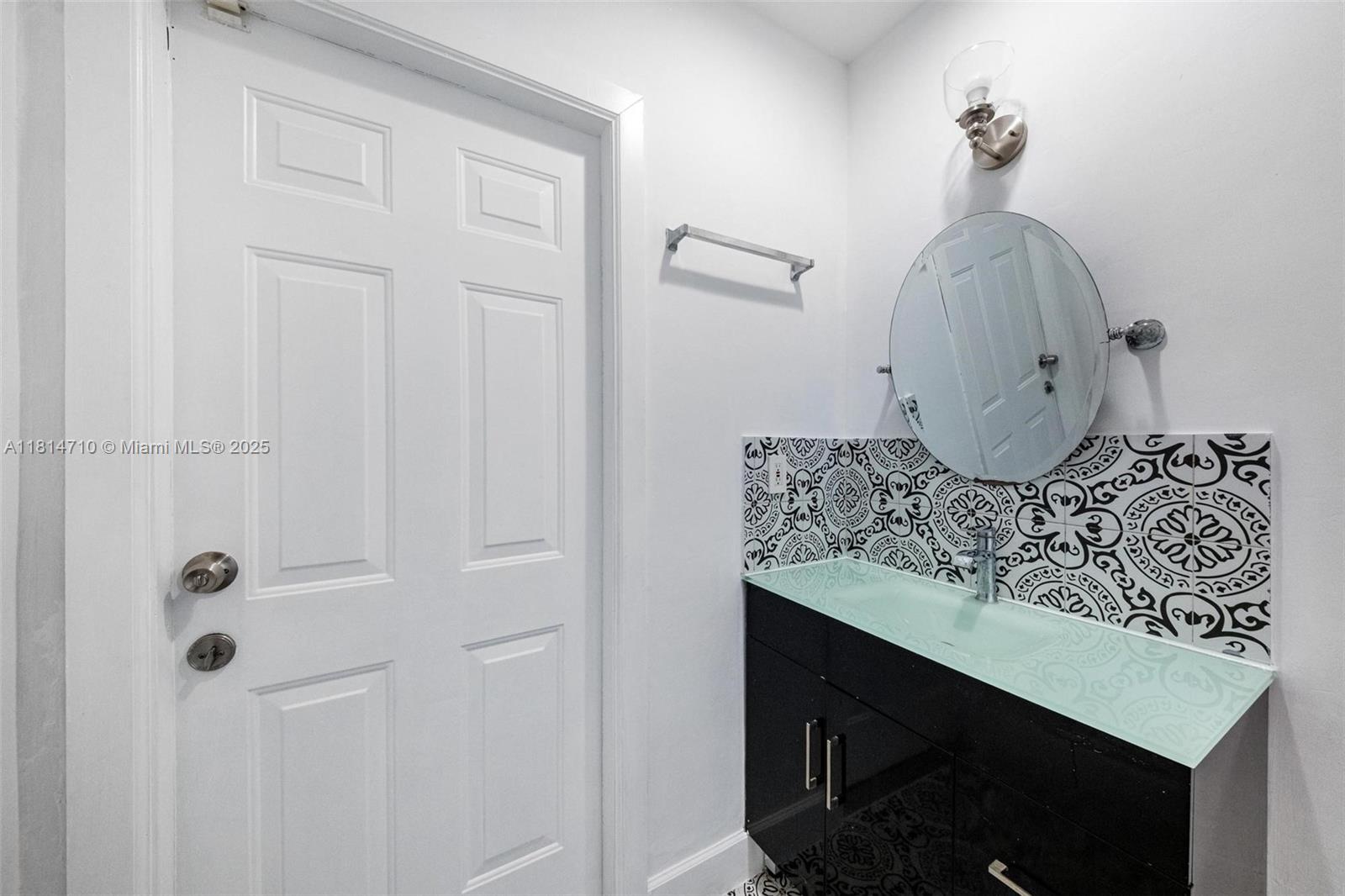 9221 SW 167th Ter, Palmetto Bay, Florida image 25