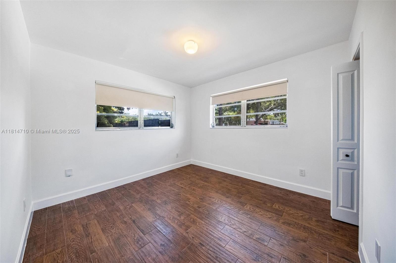9221 SW 167th Ter, Palmetto Bay, Florida image 30