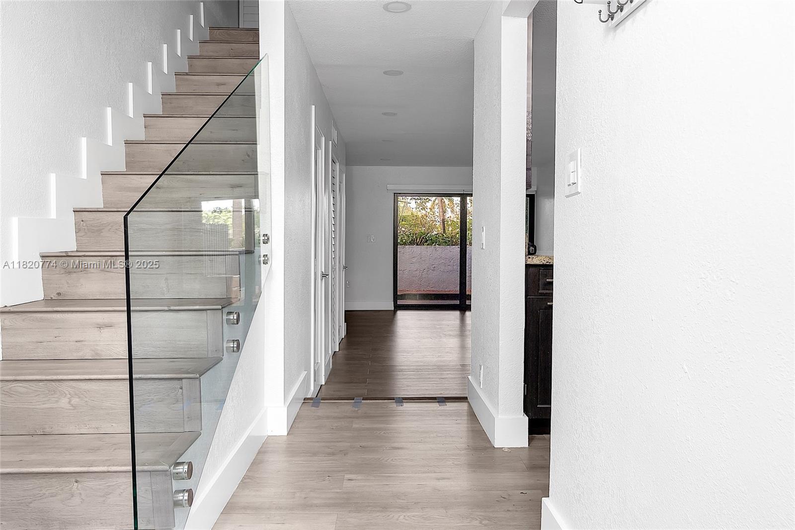 Property photo # 7