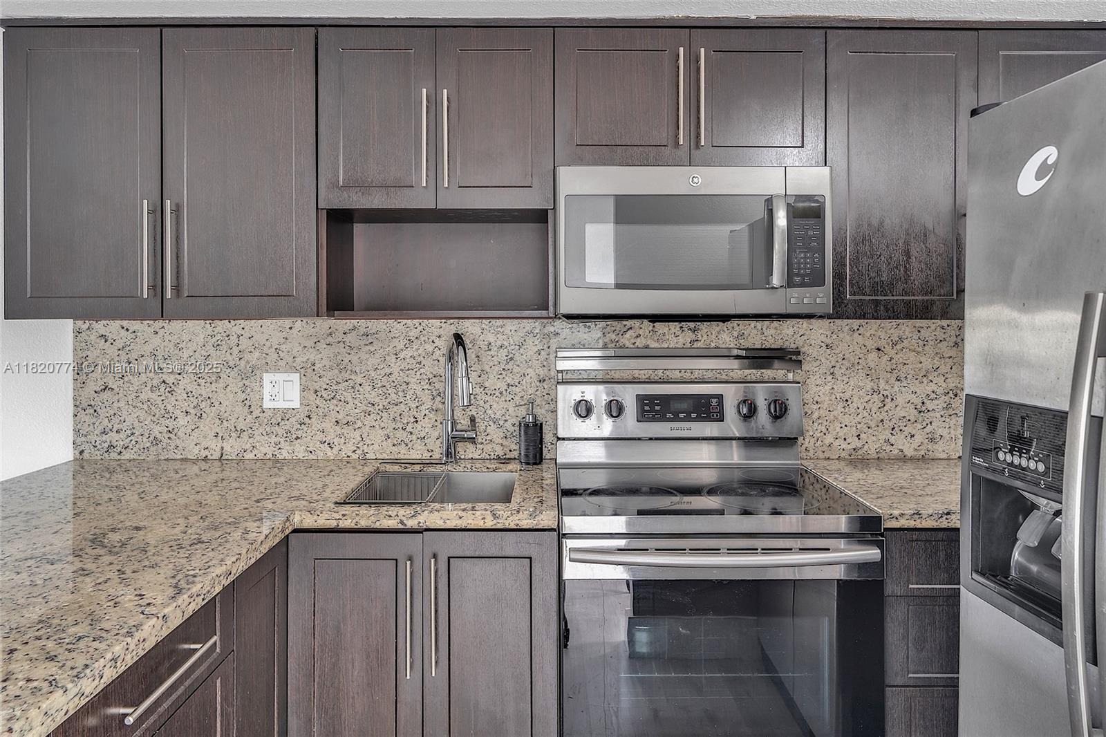 Property photo # 9