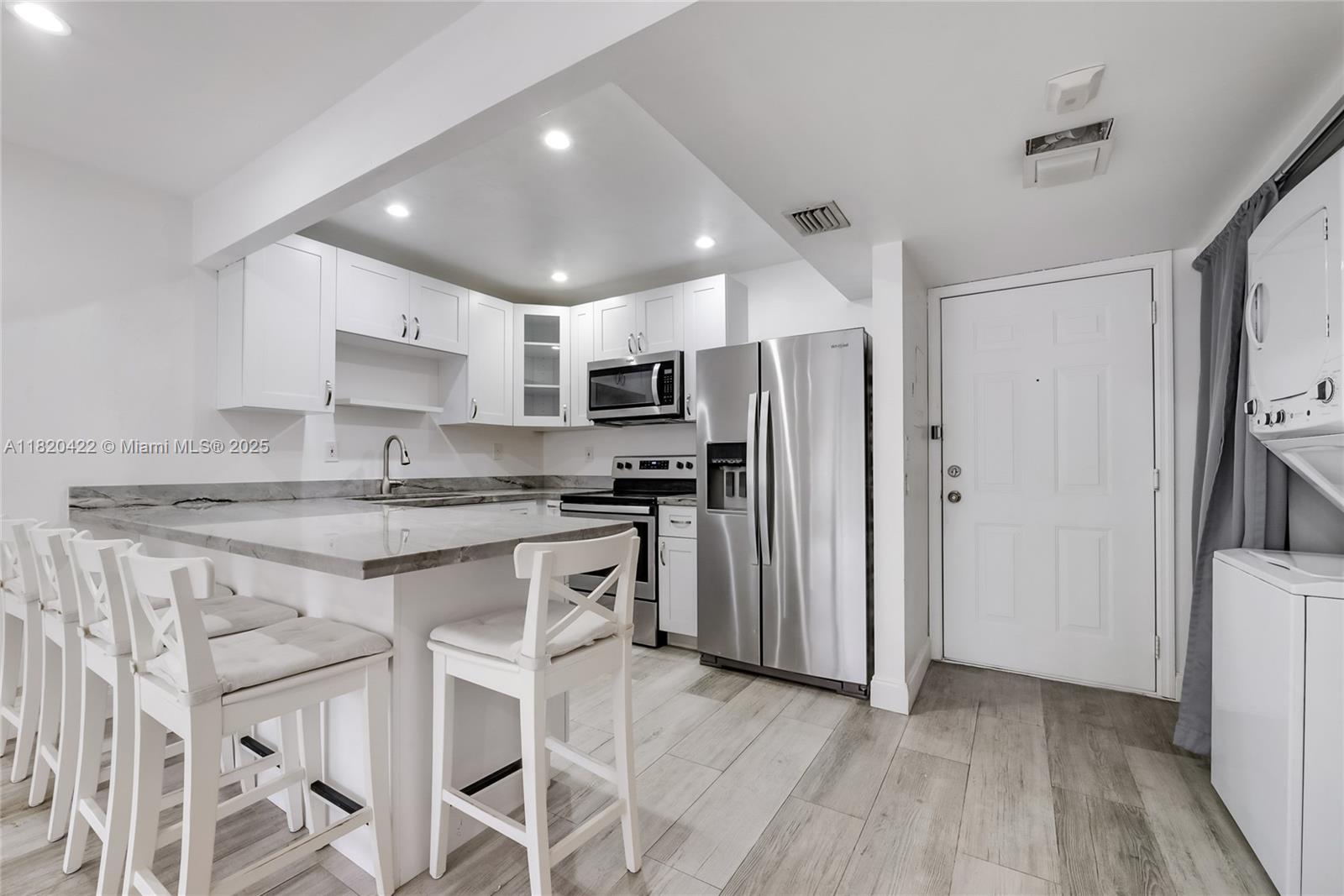 Property photo # 6