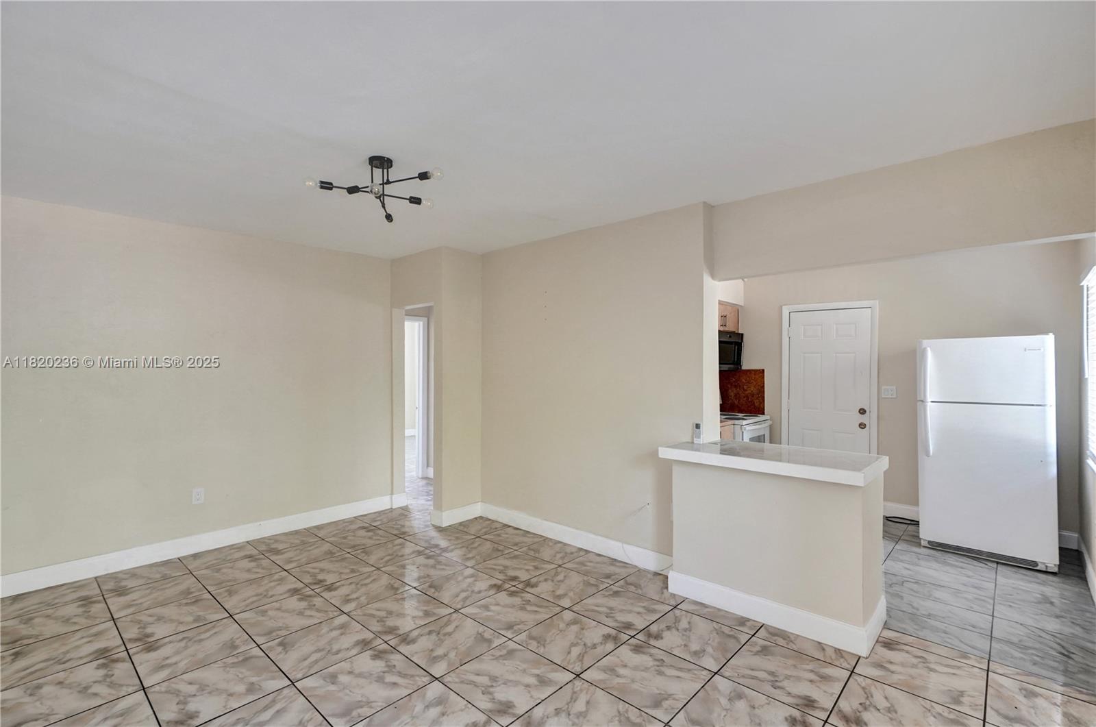 6430 NE 1st Ct, Miami, Florida image 9