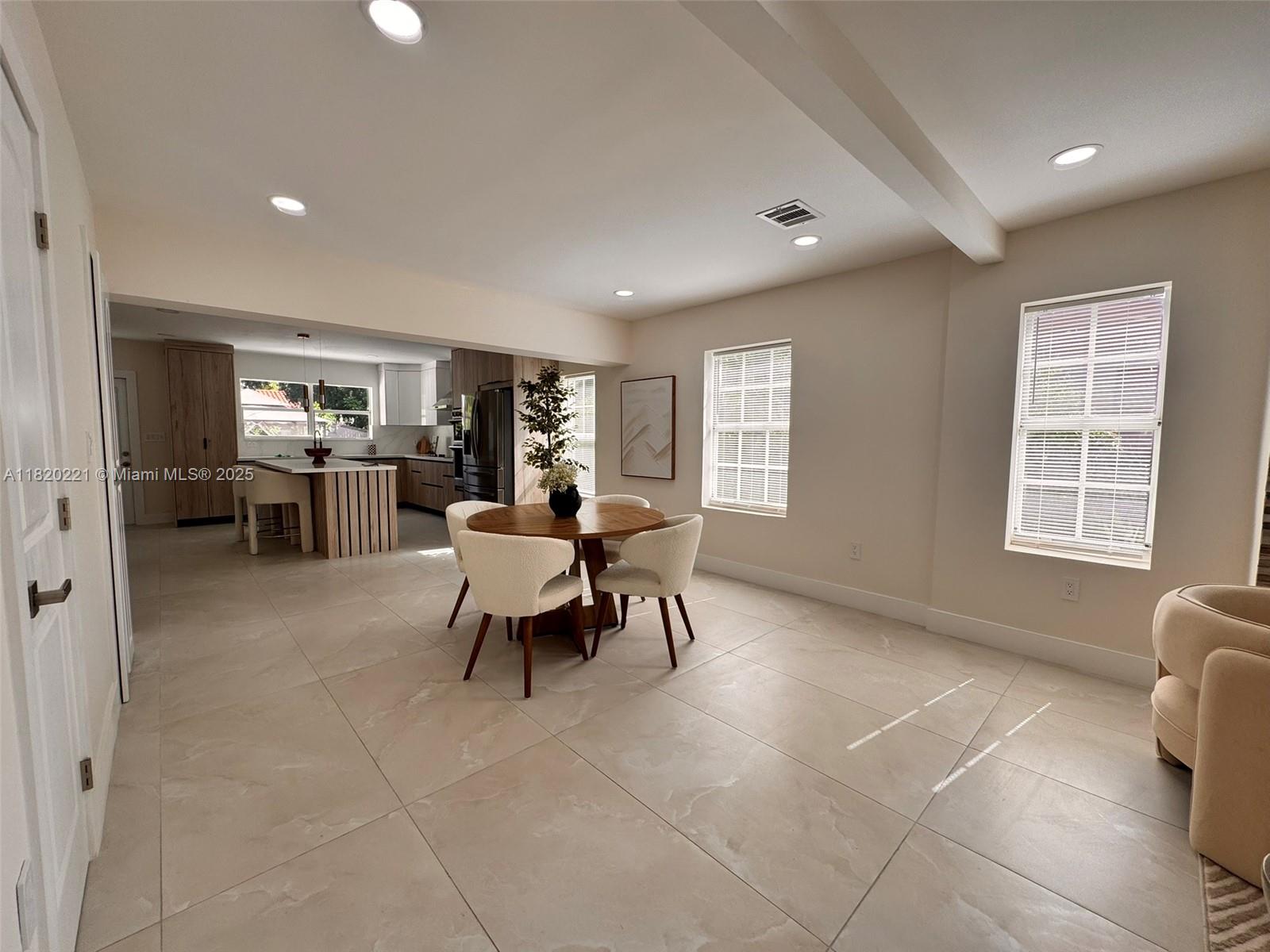 Residential, West Miami, Florida image 15