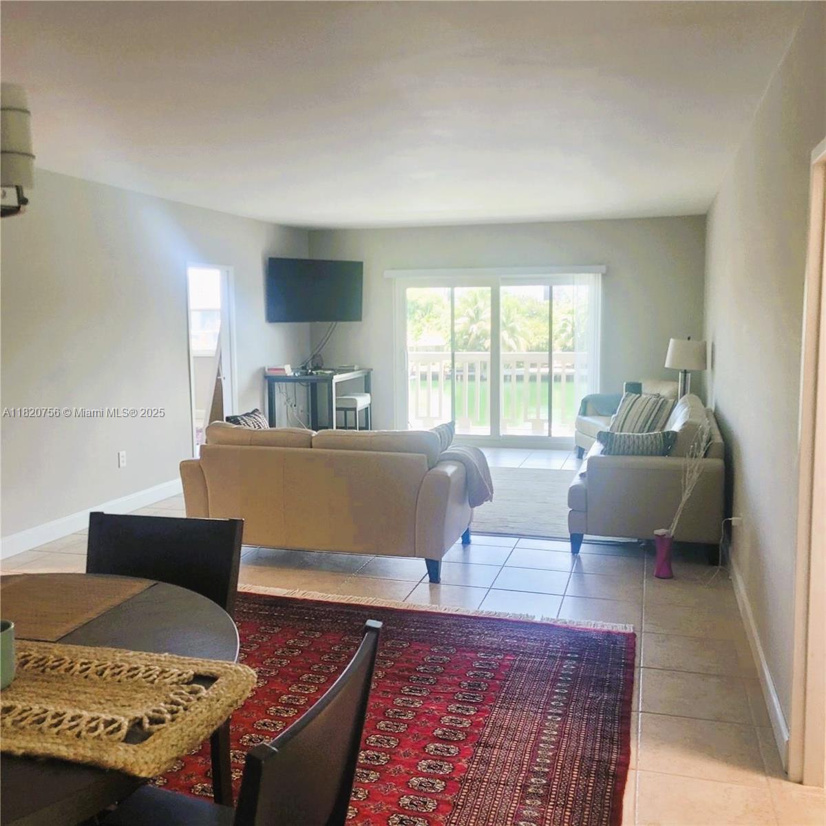 Property photo # 6