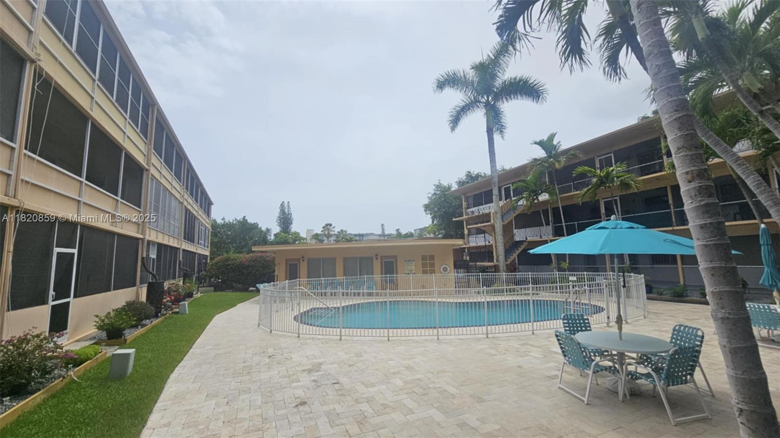 1500 NE 127th St #103, North Miami, Florida image 2