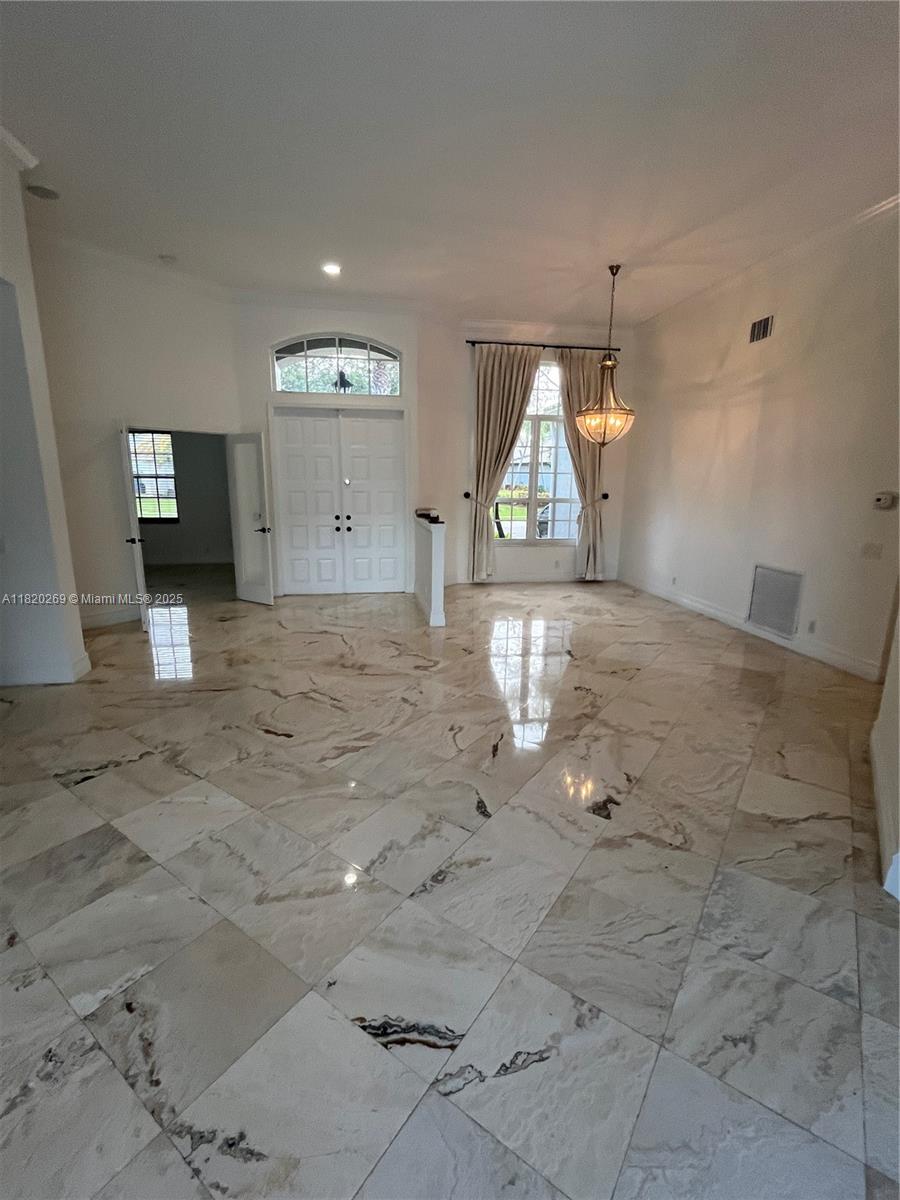 1290 Ginger Cir, Weston, Florida image 5