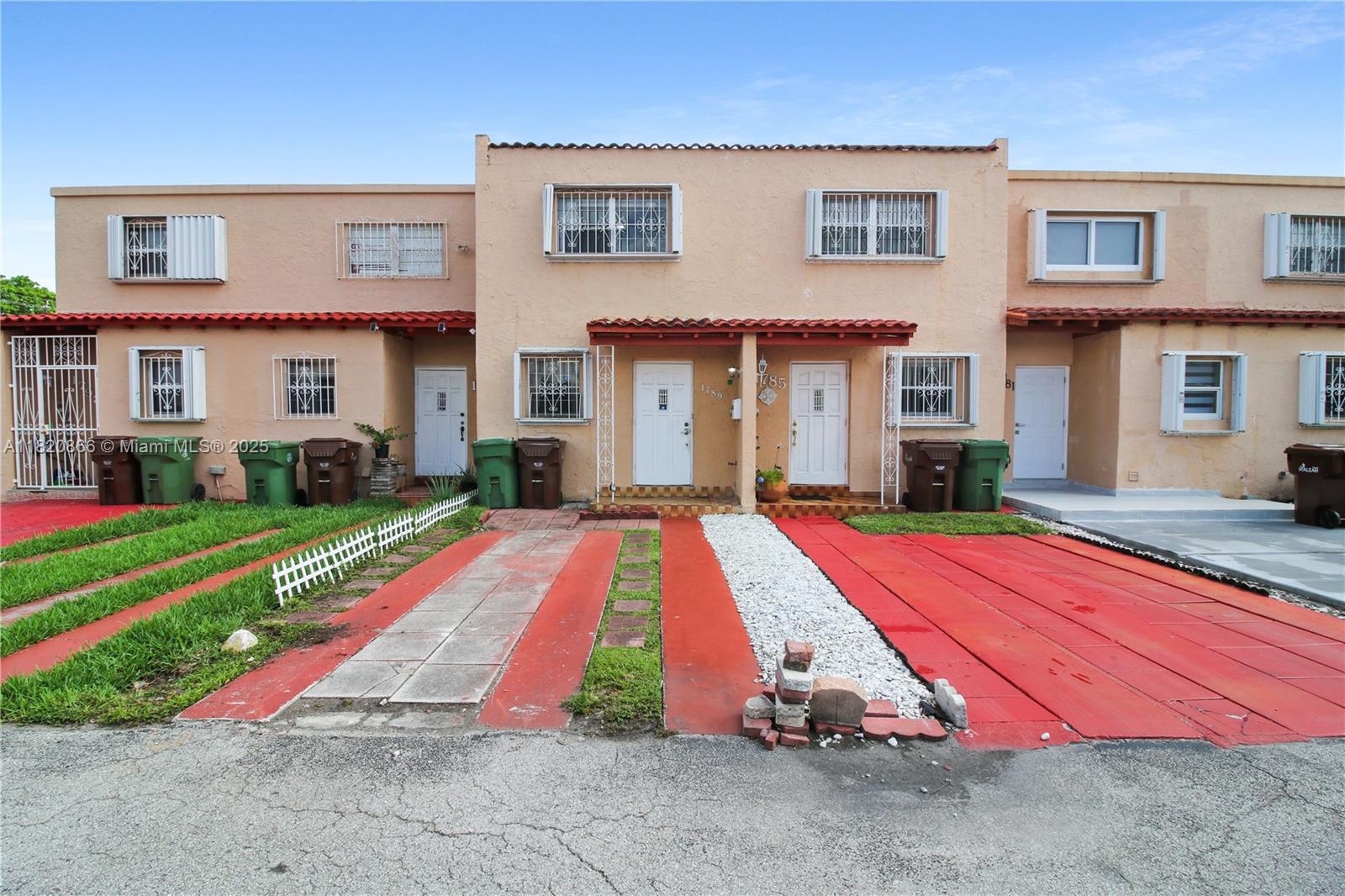 1789 W 57th St #203, Hialeah, Florida image 2